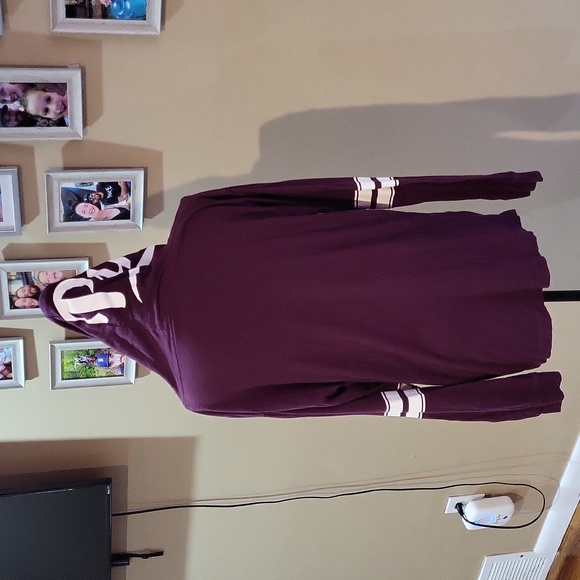 Victoria's Secret PINK Hoodie - Picture 7 of 12